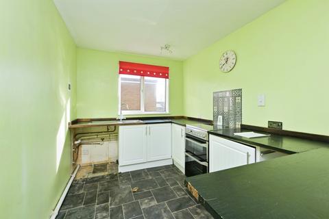 4 bedroom end of terrace house for sale, Ham Meadow Drive, Northampton