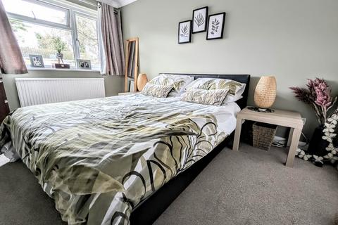 4 bedroom terraced house for sale, Birch Grove, Bordon GU35