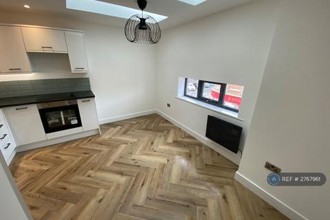 1 bedroom flat to rent, Fazakerley St, Chorley, PR7