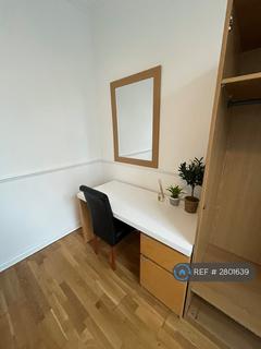 2 bedroom flat to rent, Junction Road, London, N19