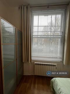 2 bedroom flat to rent, Junction Road, London, N19