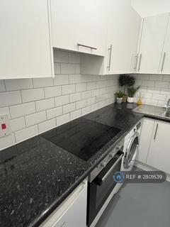 2 bedroom flat to rent, Junction Road, London, N19