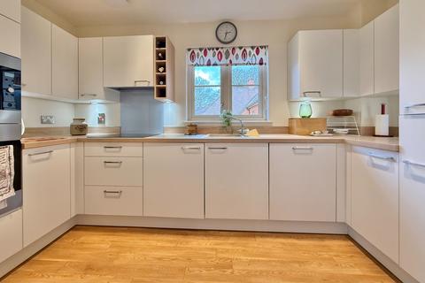 undefined, 26 Walter Lane, Bishopstoke Park Retirement Village