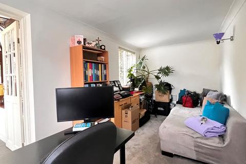 undefined, Maxey Close, Market Deeping, Peterborough