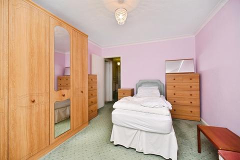 2 bedroom semi-detached bungalow for sale, Hoddern Avenue, Peacehaven