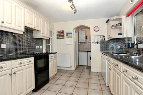 undefined, Deene Close, Market Deeping, Peterborough