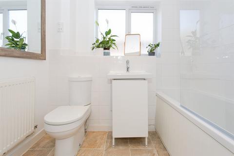 2 bedroom flat for sale, Chariot Way, Cambridge