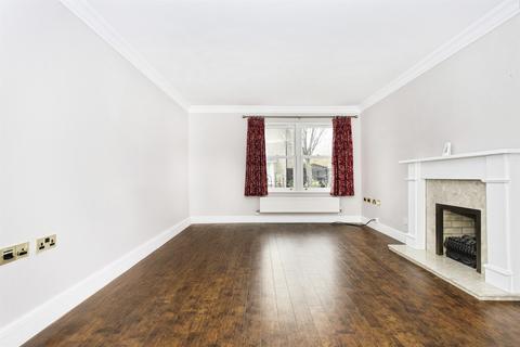 4 bedroom detached house for sale, Cossington Close, Cottenham, Cambridge