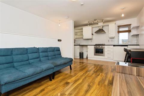 2 bedroom flat for sale, Topper Street, Cambridge