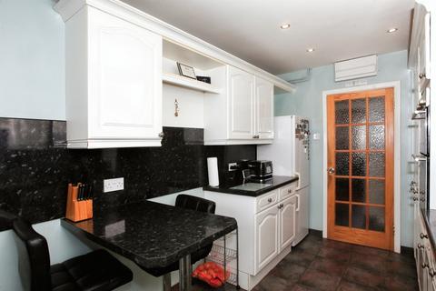 4 bedroom detached house for sale, Serlby Gardens, Peterborough