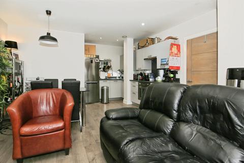 2 bedroom flat for sale, Park Road, PETERBOROUGH