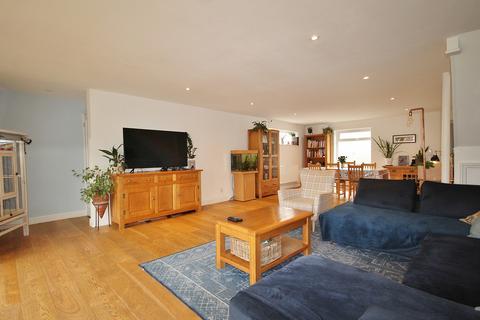 4 bedroom detached house for sale, Vanner Road, Witney, OX28