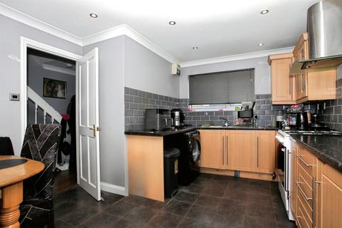 3 bedroom end of terrace house for sale, Oldbrook, Bretton, Peterborough