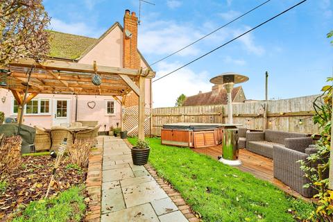 3 bedroom character property for sale, Stanbrook, Thaxted, Dunmow