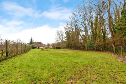undefined, Sturmer Road, New England, Halstead