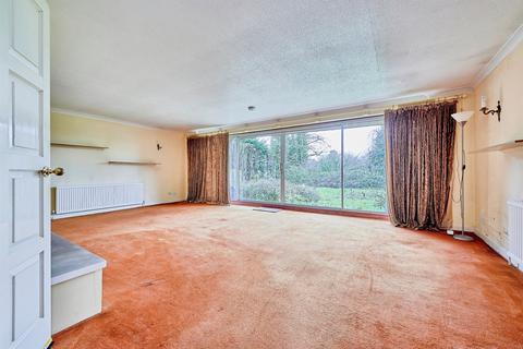4 bedroom detached house for sale, Cambridge Road, Abington, Cambridge
