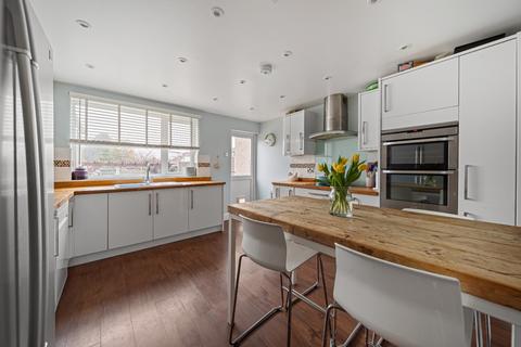 5 bedroom semi-detached house for sale, Hurst Road, Bexley DA5