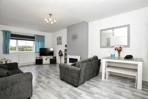 undefined, St. George Avenue, PETERBOROUGH