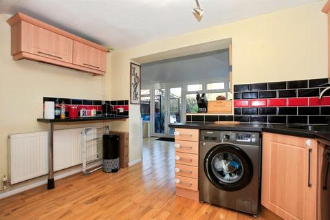 3 bedroom terraced house for sale, Thistle Drive, PETERBOROUGH