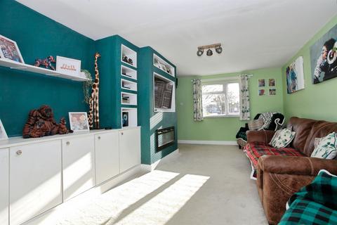 3 bedroom terraced house for sale, Thistle Drive, PETERBOROUGH