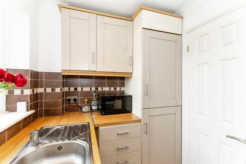 2 bedroom flat for sale, Grove Road, Thrapston, Kettering