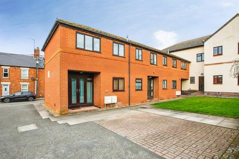 2 bedroom flat for sale, Grove Road, Thrapston, Kettering
