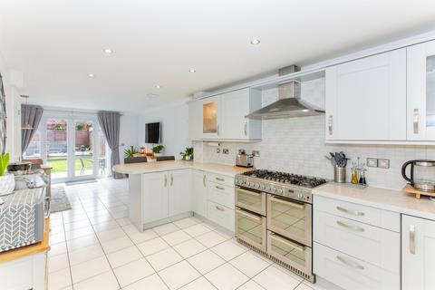 undefined, Lancaster Gate, Upper Cambourne, Cambridge