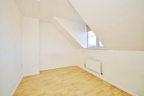 3 bedroom townhouse for sale, Beaumont Way, Hampton Hargate, Peterborough
