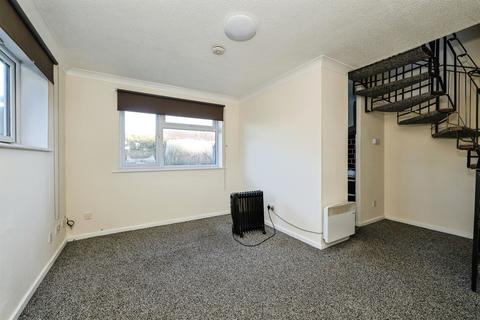 1 bedroom cluster house for sale, Wainwright, Peterborough