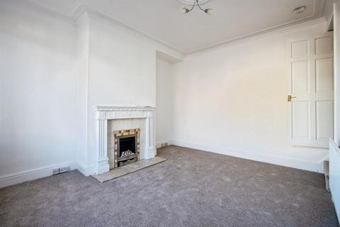 2 bedroom terraced house for sale, Skelton Mount, Leeds