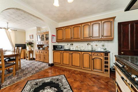 undefined, Darthill Road, March