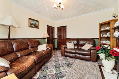 undefined, Darthill Road, March