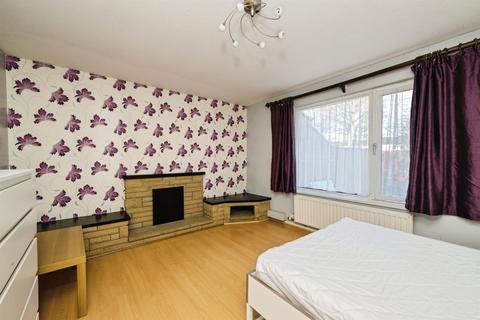 4 bedroom end of terrace house for sale, Bringhurst, Orton Goldhay, Peterborough