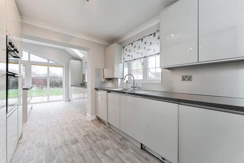 2 bedroom detached bungalow for sale, Worsley Chase, March