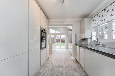 2 bedroom detached bungalow for sale, Worsley Chase, March
