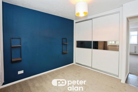 2 bedroom detached bungalow for sale, Parkwood Drive, Bassaleg, Newport