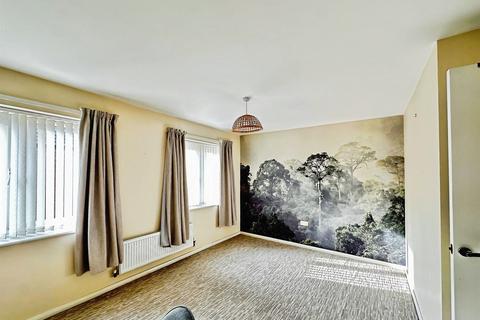 2 bedroom terraced house for sale, Royston Court, Carlton, Nottingham