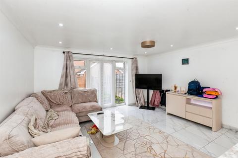 undefined, Earls Lane, Slough