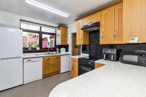 3 bedroom detached bungalow for sale, Wash Lane, Kessingland, Lowestoft