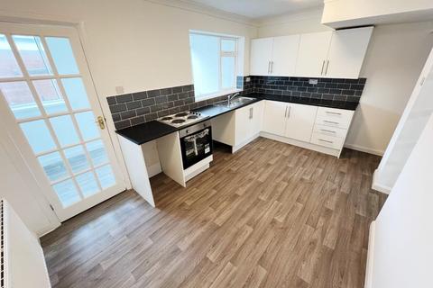 3 bedroom terraced house to rent, York Hill Crescent, Spennymoor