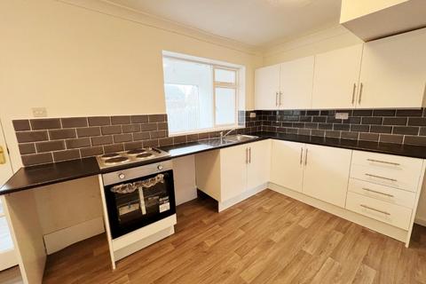 3 bedroom terraced house to rent, York Hill Crescent, Spennymoor
