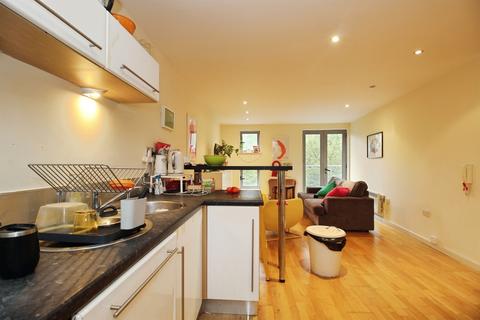 2 bedroom apartment for sale, Gotts Road, Leeds
