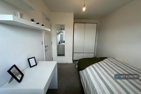 1 bedroom in a house share to rent, St. Johns Close, Peterborough, PE3