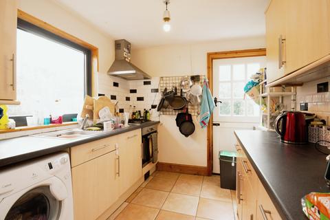 2 bedroom terraced house to rent, Kings Road, Caerdydd, CF11