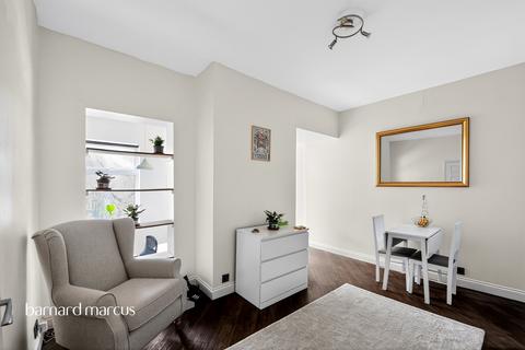 undefined, Nutfield Road, REDHILL