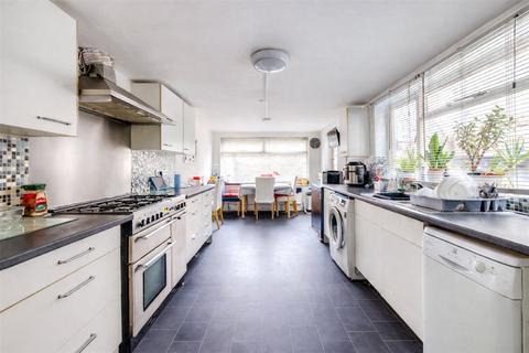 3 bedroom terraced house for sale, Gilstead Road, London, SW6
