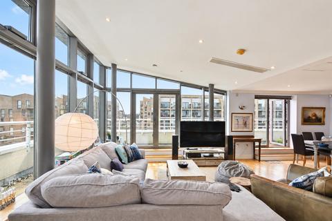 2 bedroom penthouse for sale, "The Island" Tallow Road, Brentford