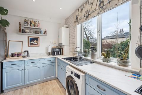 2 bedroom flat for sale, Benview Terrace, Fishcross, FK10