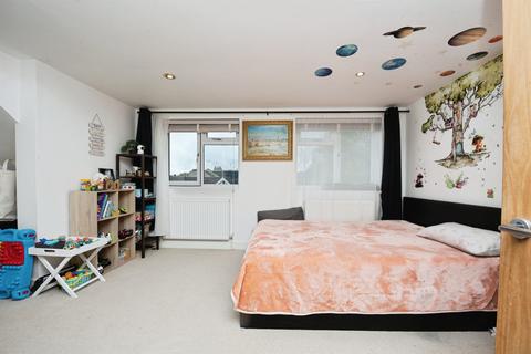 1 bedroom flat for sale, Welldon Crescent, HARROW