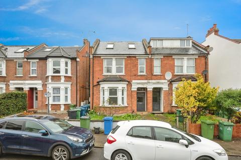 Welldon Crescent, HARROW